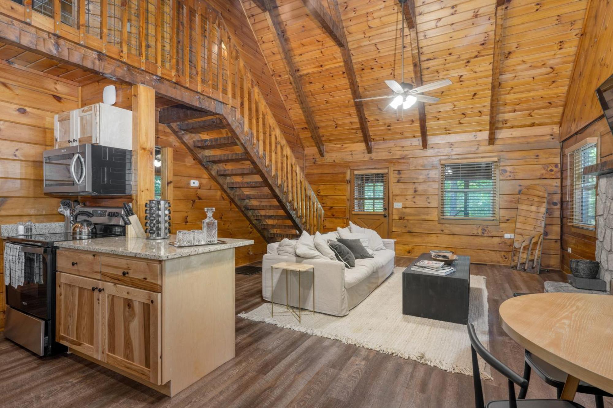 Dudley IV By Avantstay Cosy Cabin W Hot Tub Sweeping Views Pigeon Forge Exterior foto